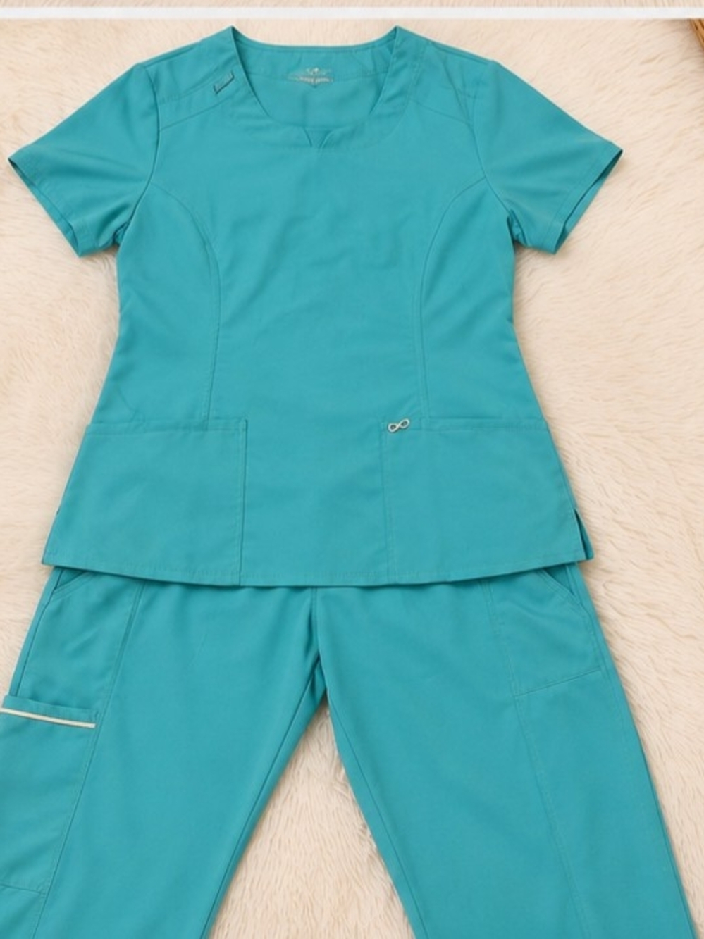 Infinity Raine Teal Women’s Scrub Top and Jogger Set